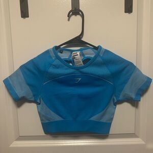 Cropped gym shark top